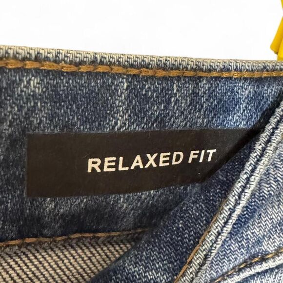 Judy Blue Relaxed Fit Distressed Jeans Size 5/27 - Picture 4 of 5